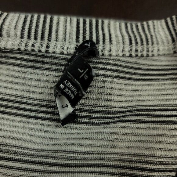 Theory Gaskell Womens‎ L Shirt Pinnate Stripe Light Gray Heather V-Neck - Picture 11 of 13